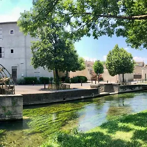 Quai Du Felibre Apartment